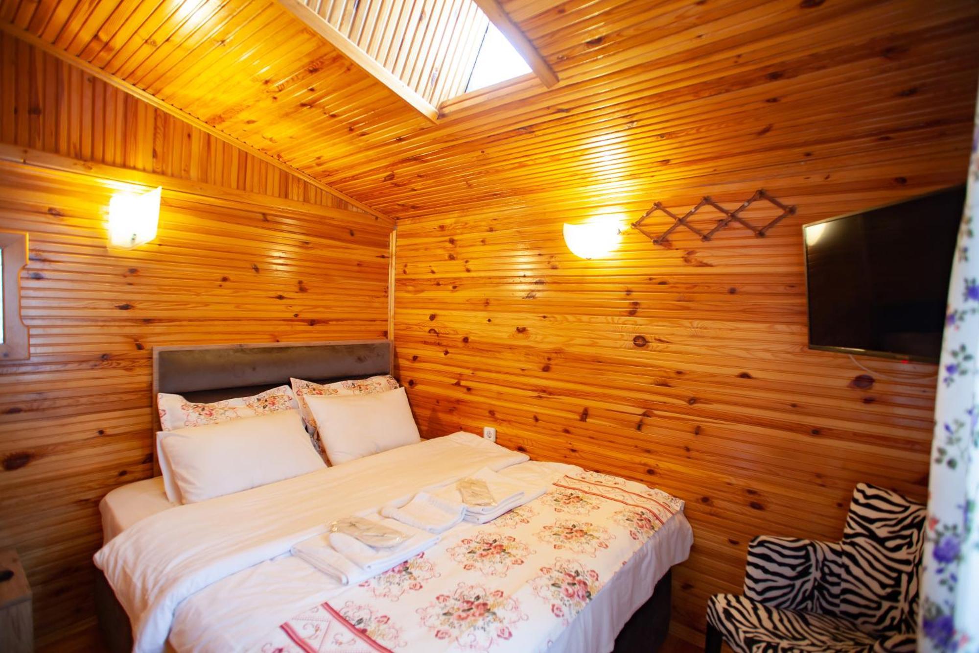 Tias Shelale Otel Ağva Luaran gambar